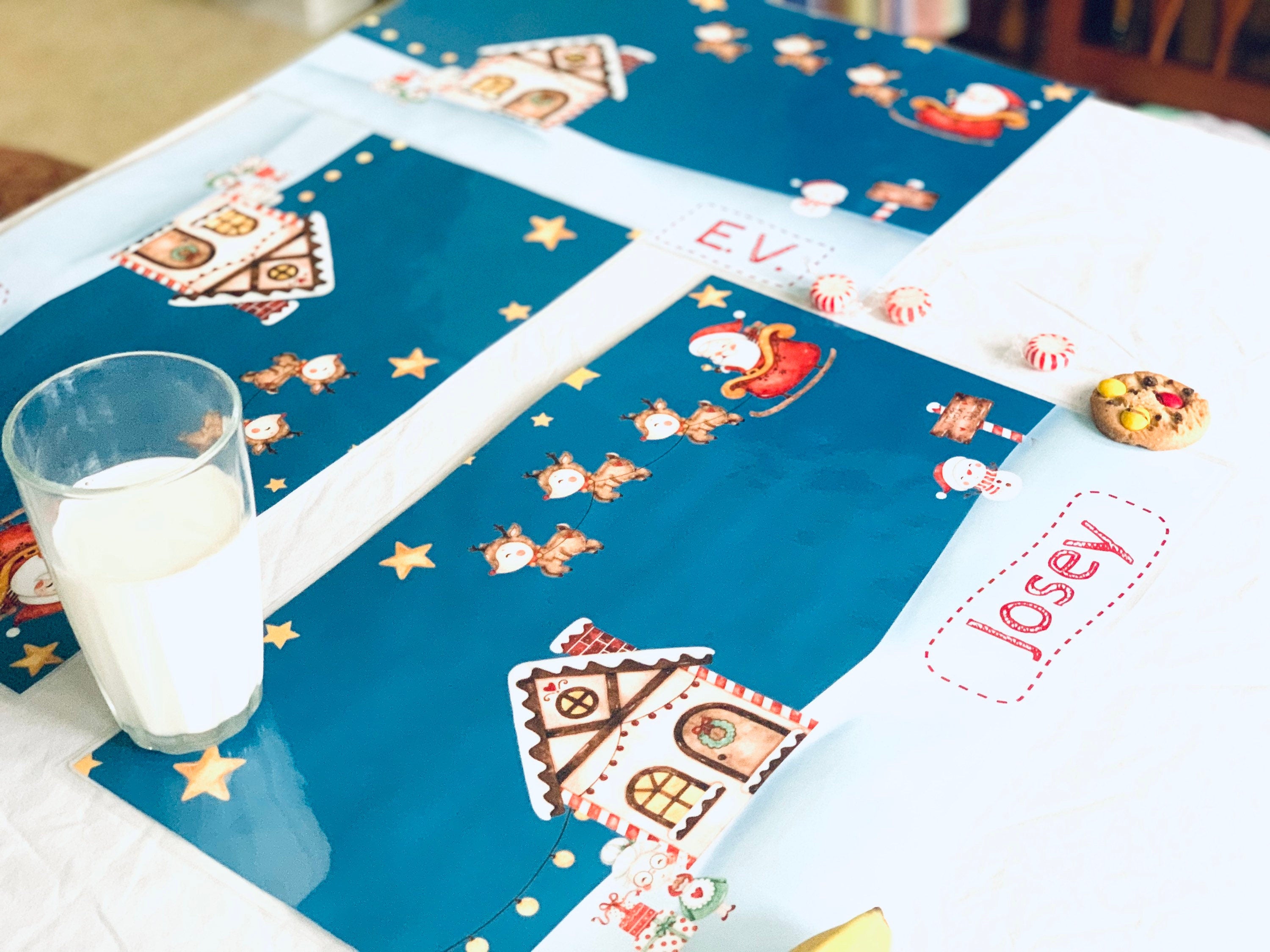 Santa Placemat, placemat for kids, Santa Reindeer Placemat, Christmas Placemat, Holiday Placemat, Personalized placemat, custom placemat